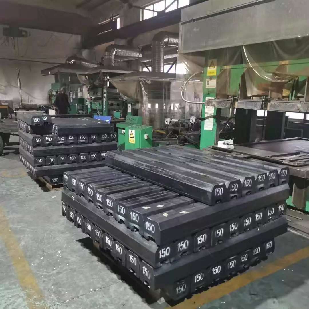 球磨機(jī)橡膠襯板